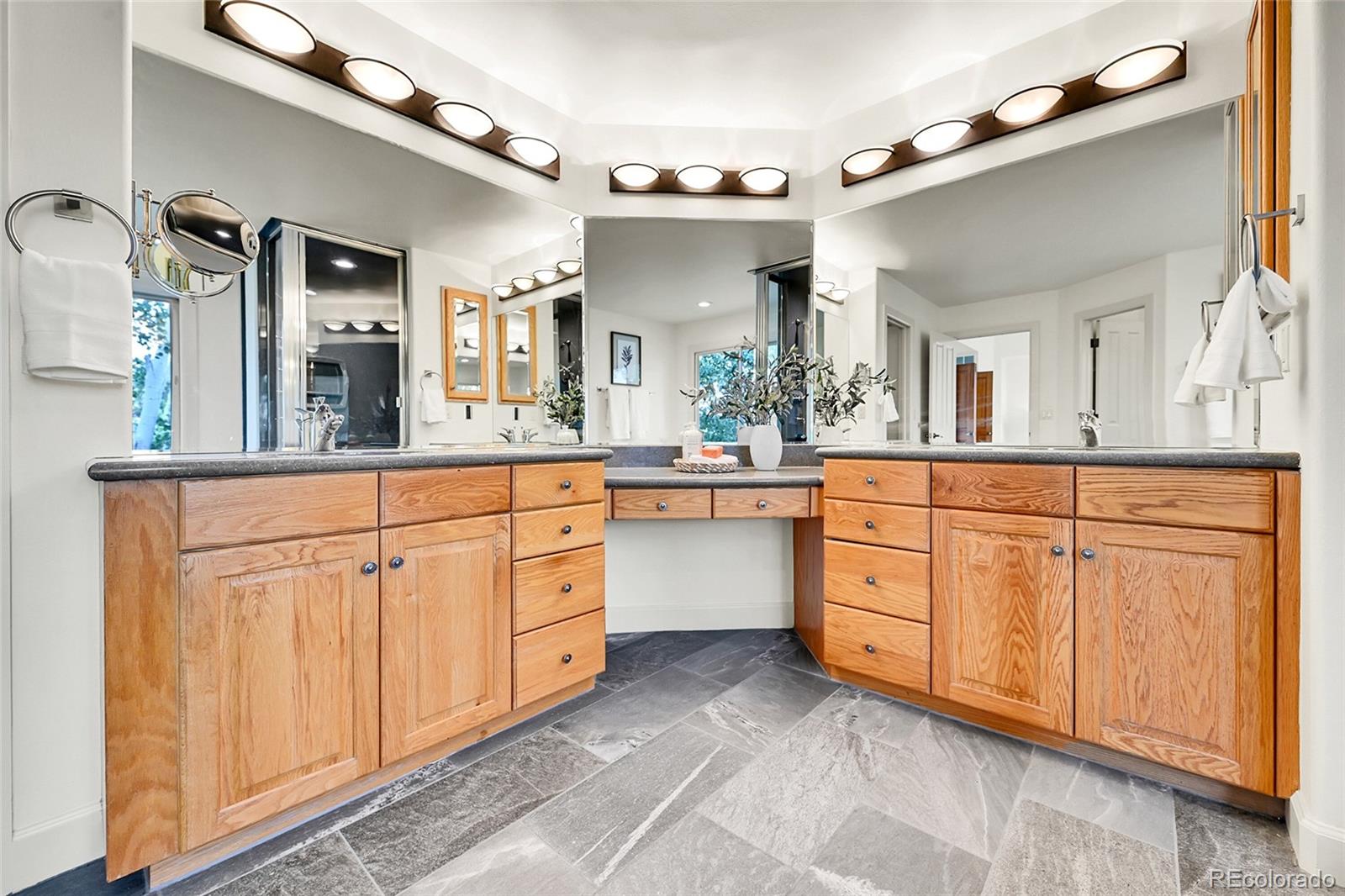 Lakewood, Colorado, 80227, United States, 4 Bedrooms Bedrooms, ,5 BathroomsBathrooms,Residential,Active,1831768