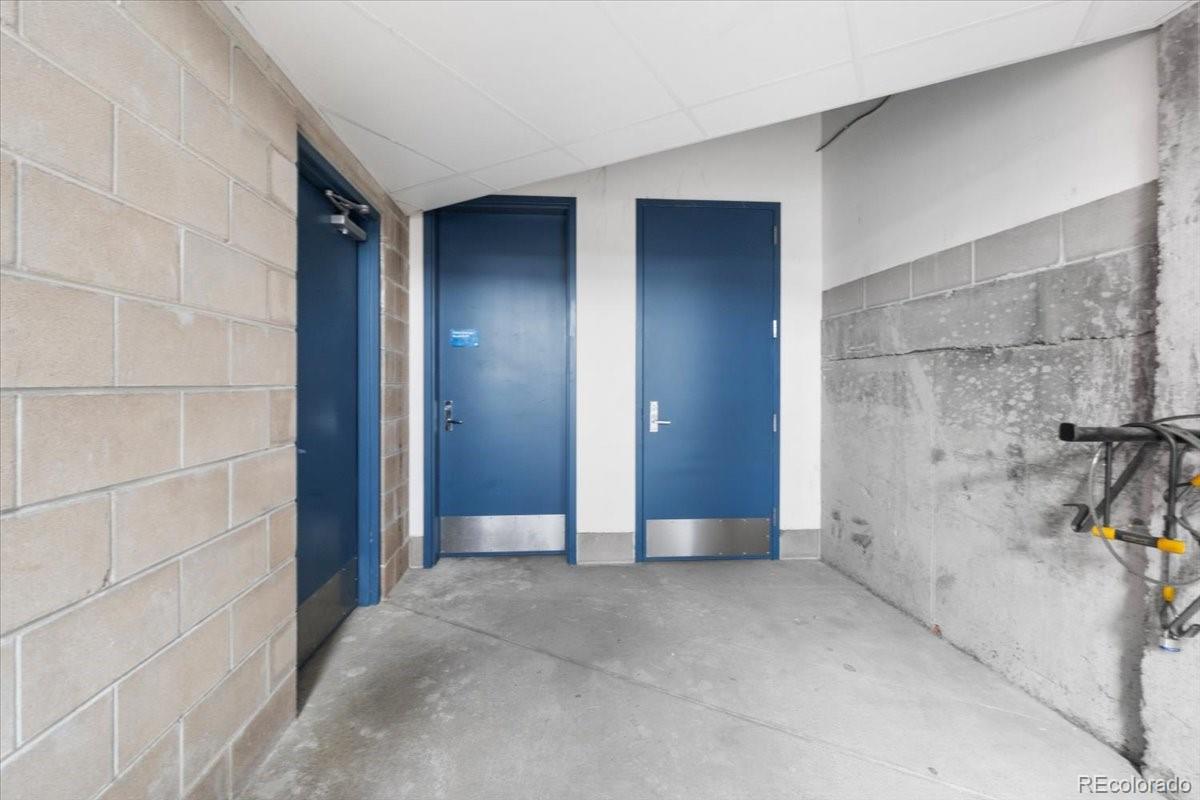 Denver, Colorado, 80202, United States, 3 Bedrooms Bedrooms, ,3 BathroomsBathrooms,Residential,Active,1943795