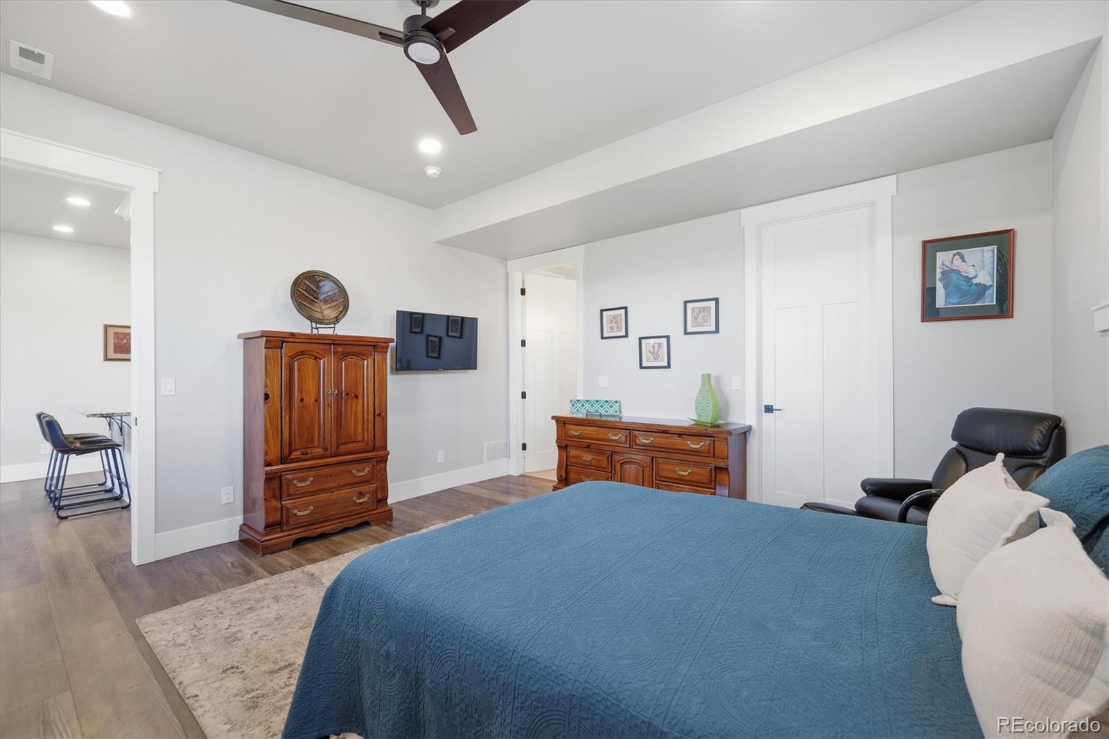 Franktown, Colorado, 80116, United States, 5 Bedrooms Bedrooms, ,6 BathroomsBathrooms,Residential,Active,2045773