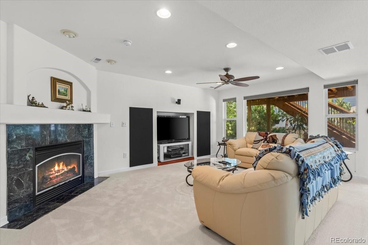 Superior, Colorado, 80027, United States, 5 Bedrooms Bedrooms, ,4 BathroomsBathrooms,Residential,Active,1877822