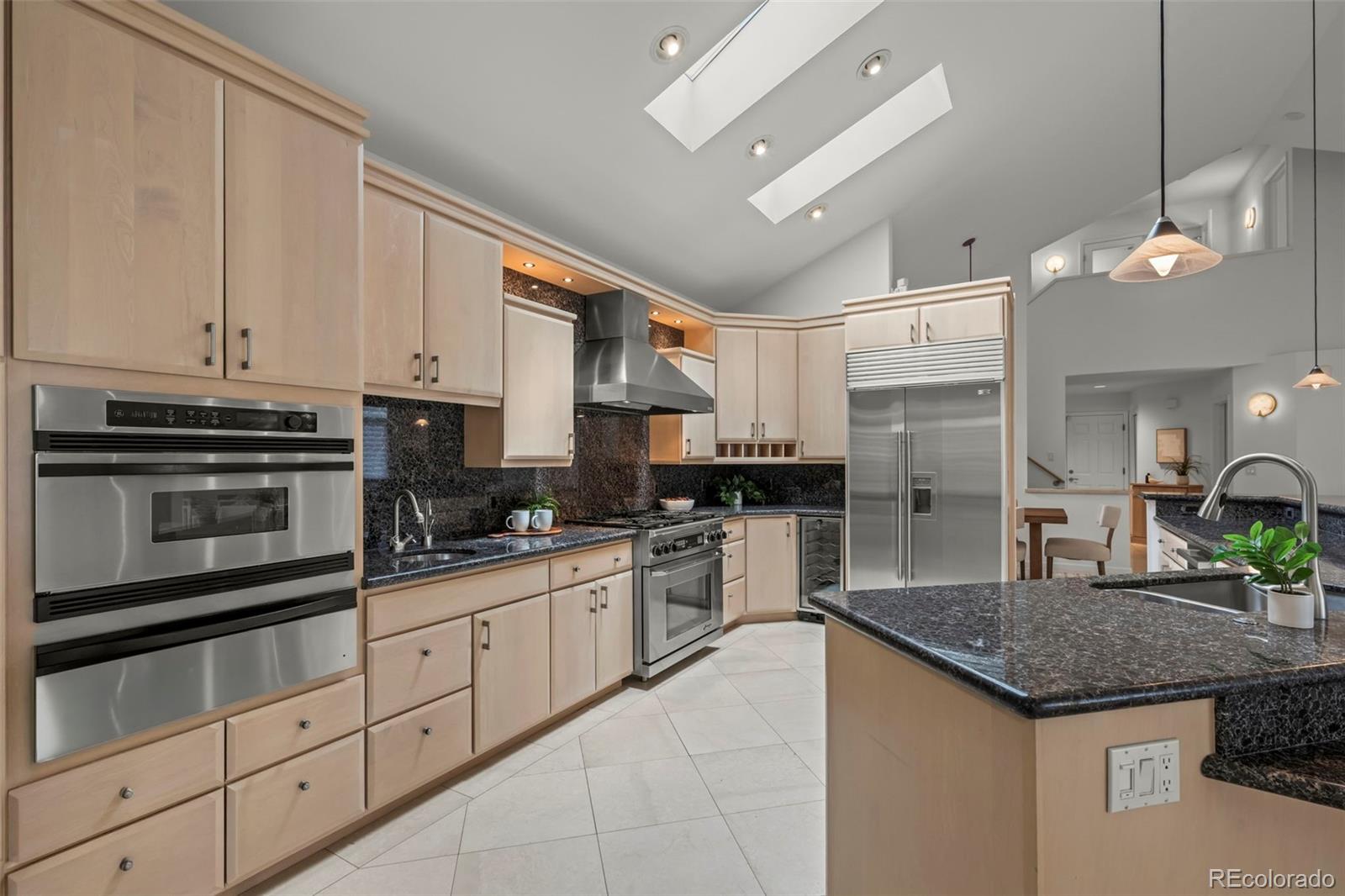Boulder, Colorado, 80301, United States, 3 Bedrooms Bedrooms, ,4 BathroomsBathrooms,Residential,Active,2052046