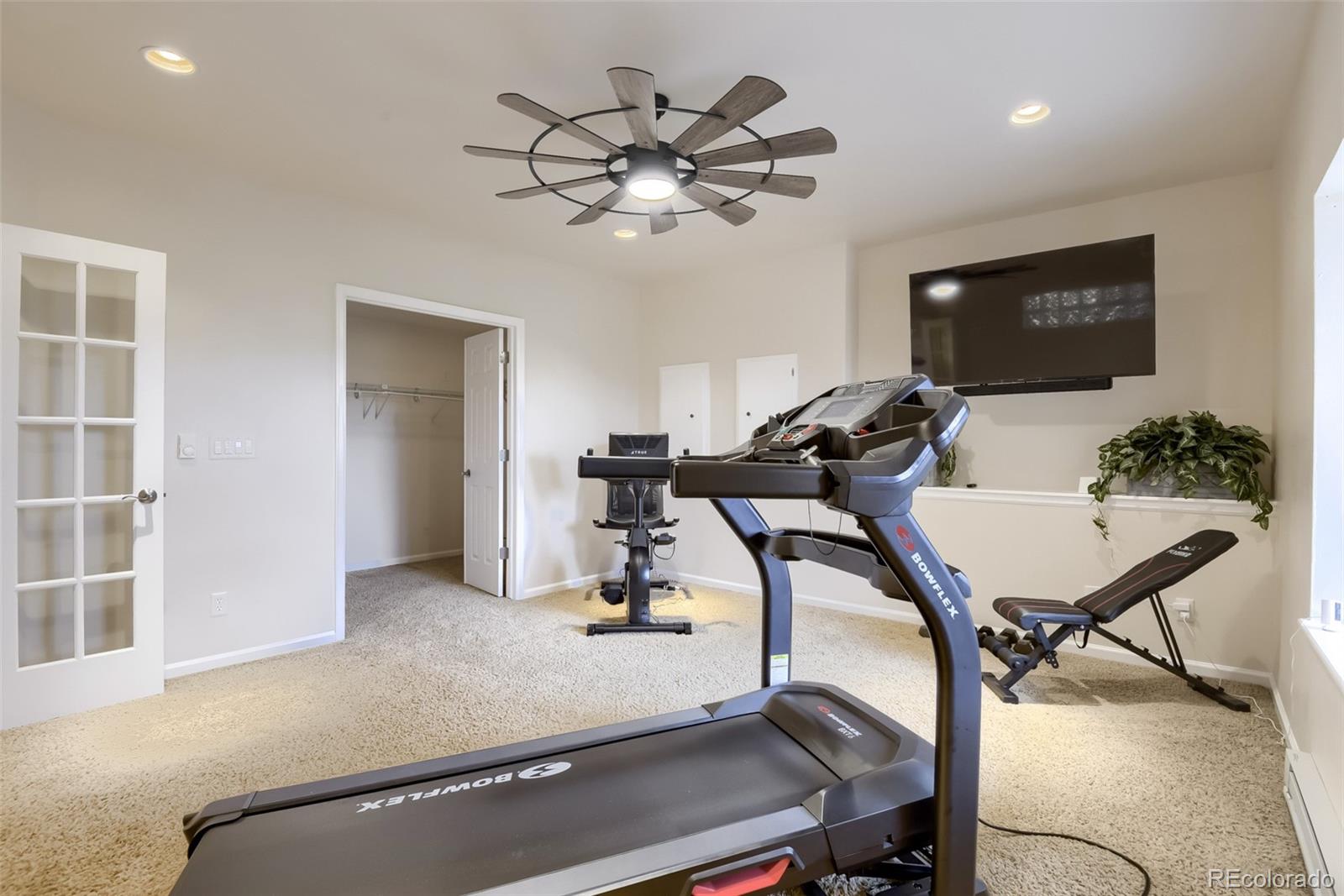 Aurora, Colorado, 80016, United States, 5 Bedrooms Bedrooms, ,5 BathroomsBathrooms,Residential,Active,2044149