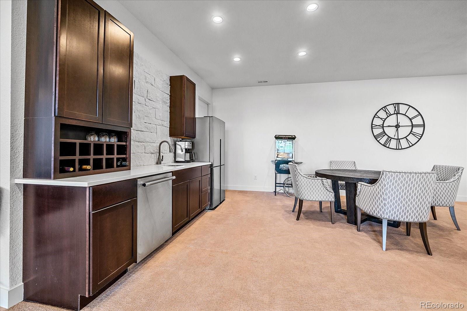 Parker, Colorado, 80138, United States, 4 Bedrooms Bedrooms, ,6 BathroomsBathrooms,Residential,Contingent,2052131