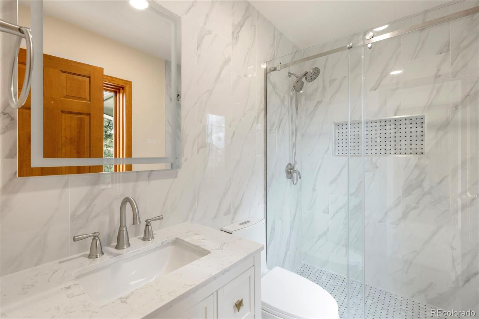 Monument, Colorado, 80132, United States, 5 Bedrooms Bedrooms, ,5 BathroomsBathrooms,Residential,Active,2043281