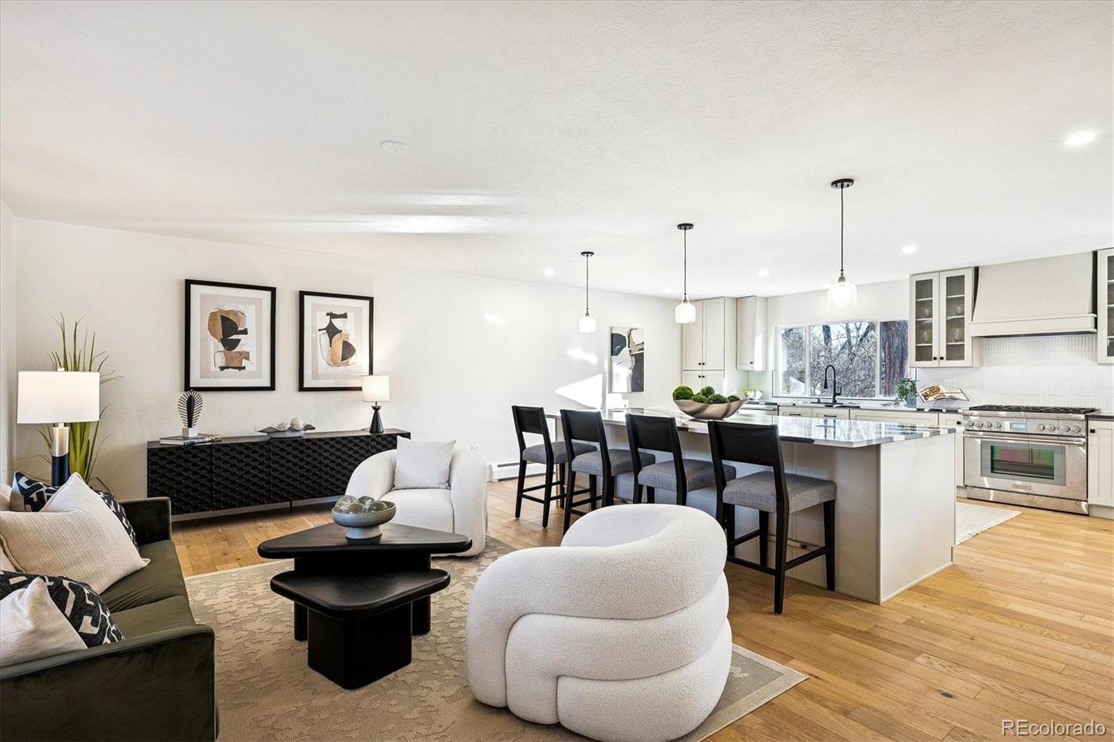 Denver, Colorado, 80237, United States, 5 Bedrooms Bedrooms, ,4 BathroomsBathrooms,Residential,Active,2008256