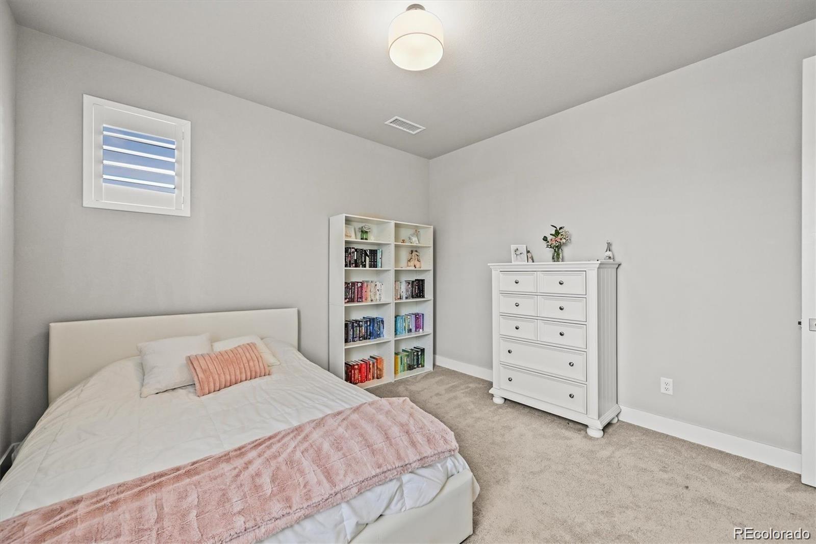 Castle Rock, Colorado, 80104, United States, 7 Bedrooms Bedrooms, ,6 BathroomsBathrooms,Residential,Active,1953382