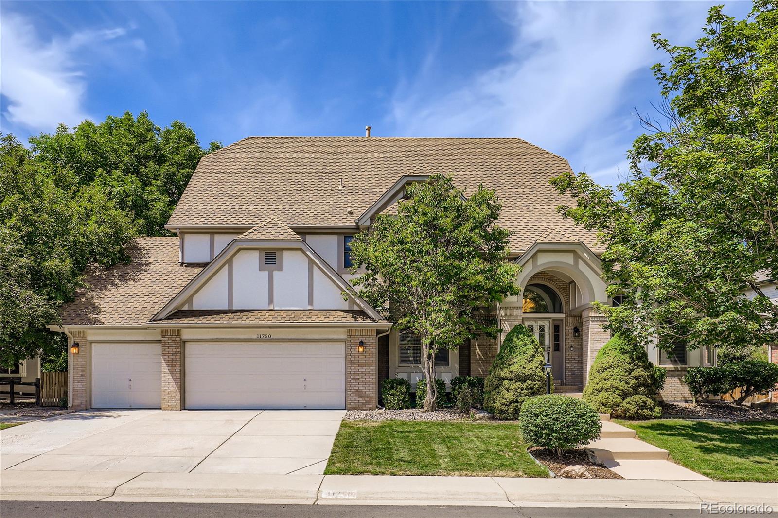Englewood, Colorado, 80111, United States, 6 Bedrooms Bedrooms, ,5 BathroomsBathrooms,Residential,Active,1904158