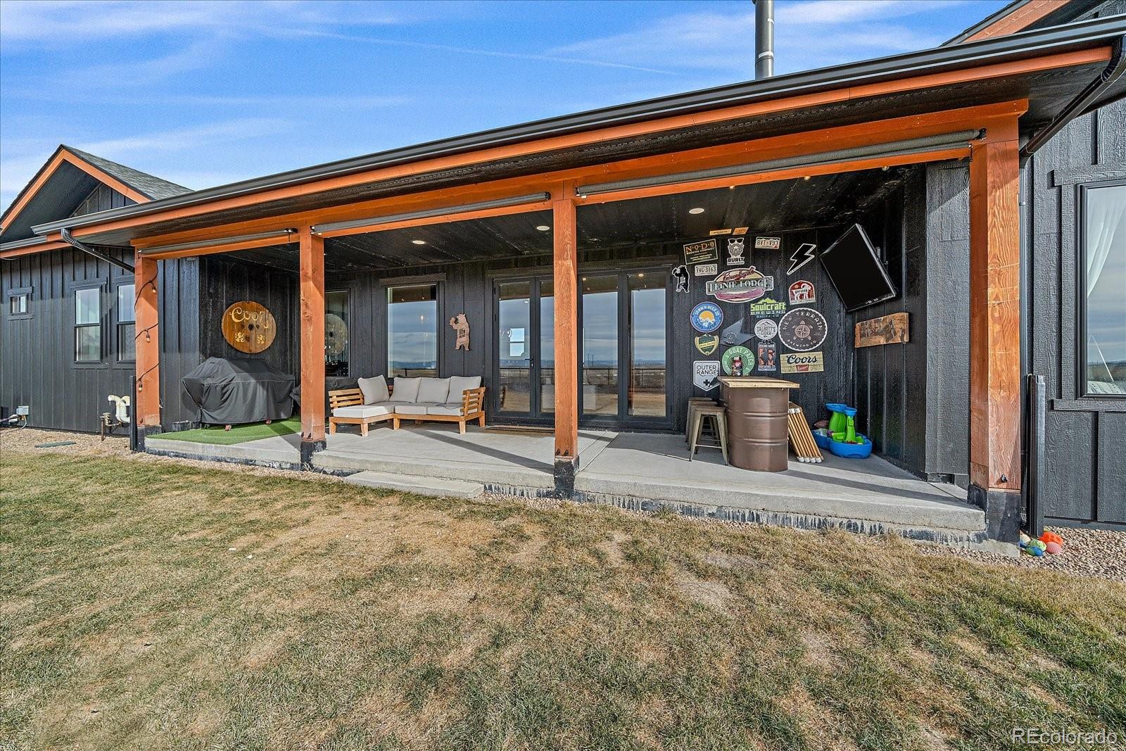 Elbert, Colorado, 80106, United States, 4 Bedrooms Bedrooms, ,4 BathroomsBathrooms,Residential,Active,2011437