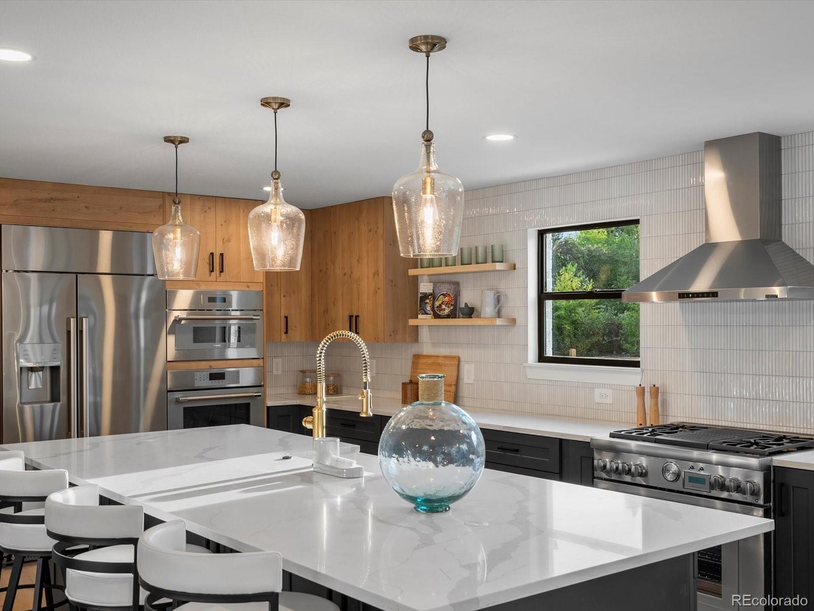 Greenwood Village, Colorado, 80111, United States, 5 Bedrooms Bedrooms, ,4 BathroomsBathrooms,Residential,Active,1952613