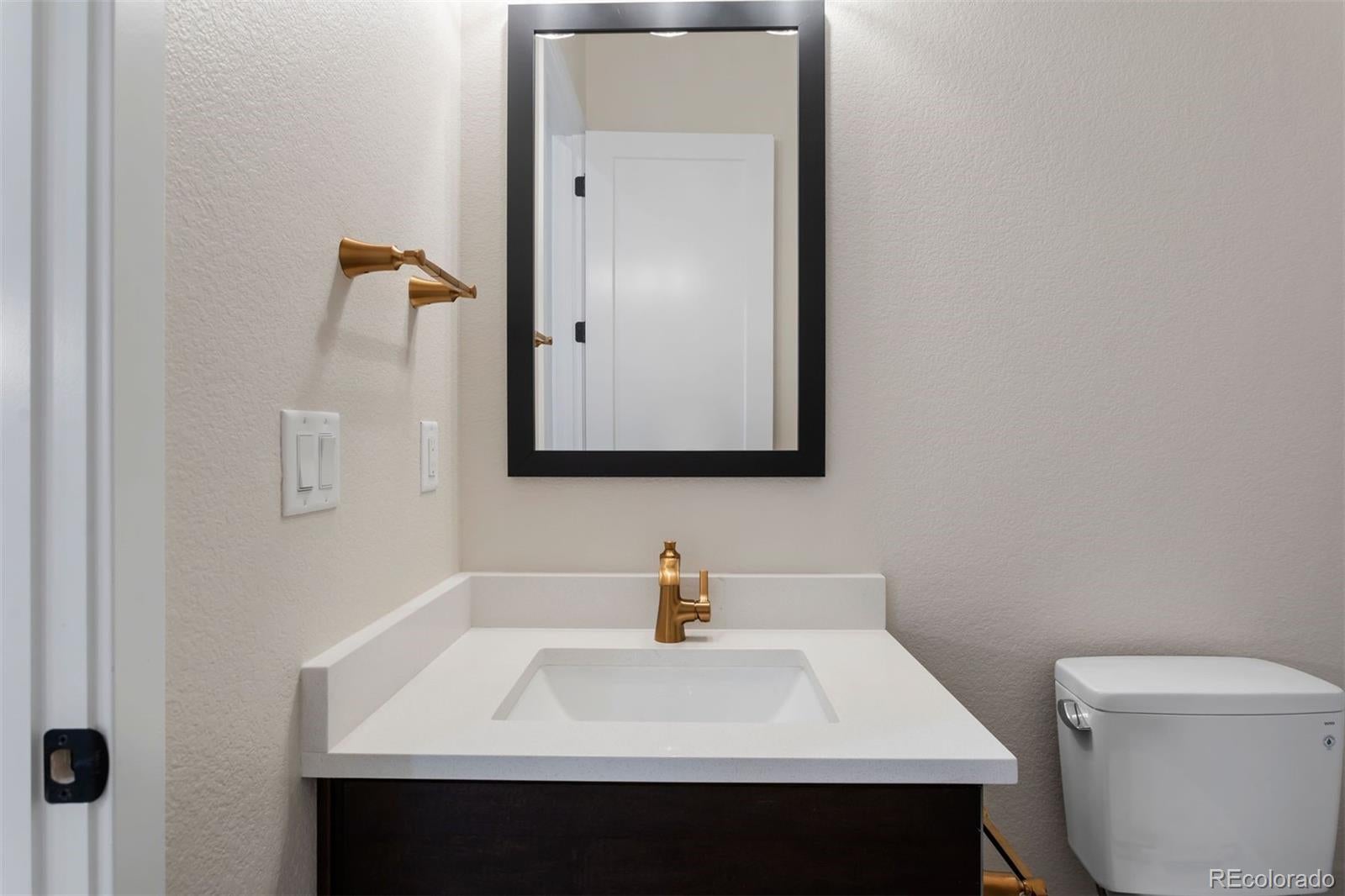Castle Rock, Colorado, 80108, United States, 3 Bedrooms Bedrooms, ,4 BathroomsBathrooms,Residential,Active,1929695