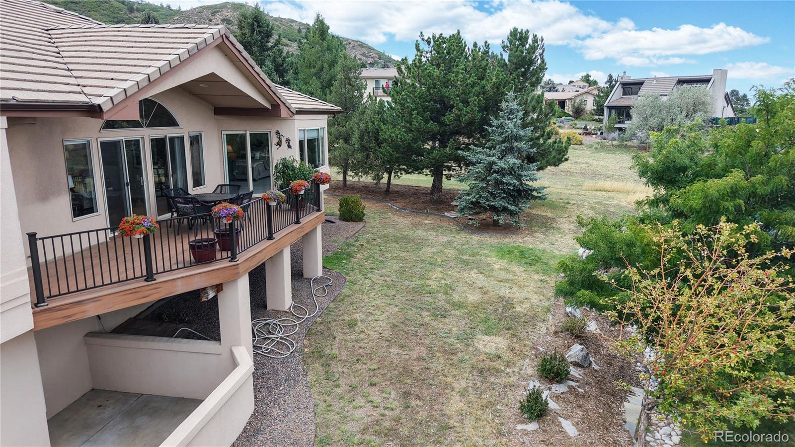 Littleton, Colorado, 80125, United States, 4 Bedrooms Bedrooms, ,4 BathroomsBathrooms,Residential,Active,1945079