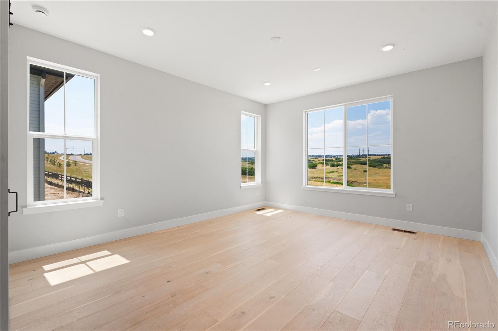 Castle Pines, Colorado, 80108, United States, 5 Bedrooms Bedrooms, ,6 BathroomsBathrooms,Residential,Active,1900196