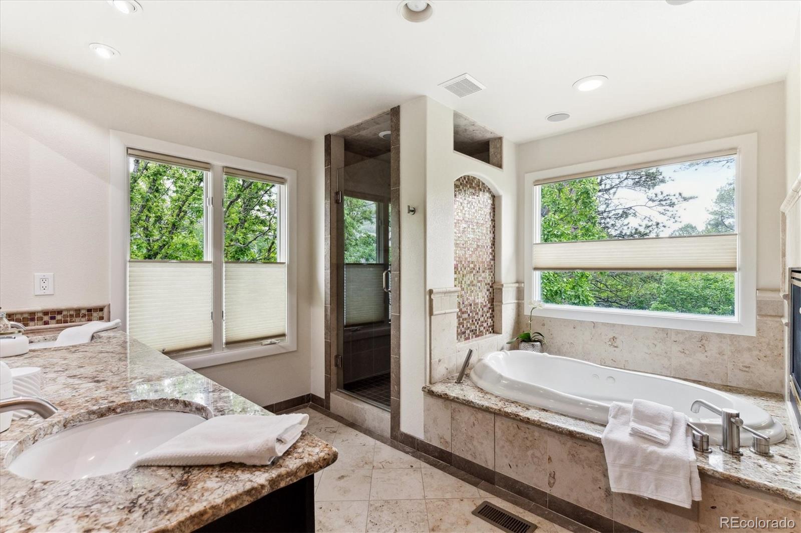 Castle Rock, Colorado, 80108, United States, 4 Bedrooms Bedrooms, ,5 BathroomsBathrooms,Residential,Active,1888500