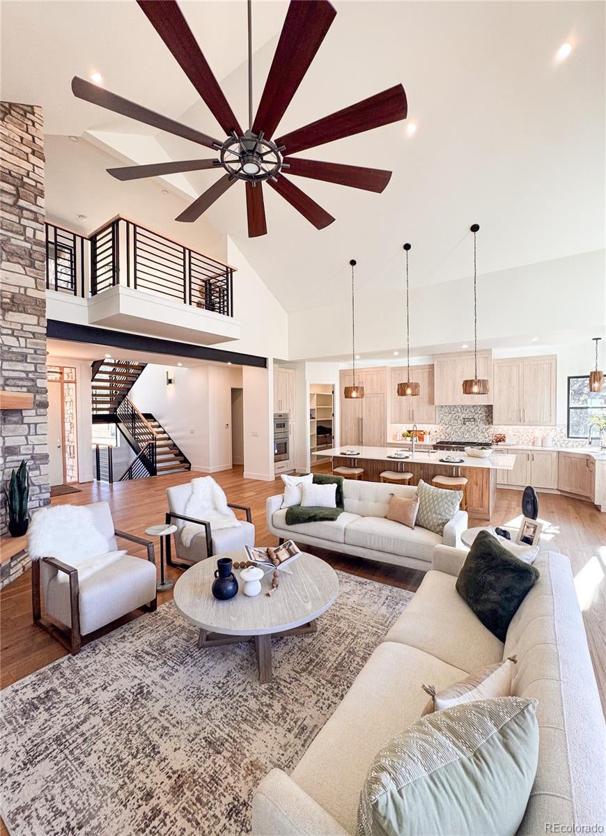 Evergreen, Colorado, 80439, United States, 5 Bedrooms Bedrooms, ,6 BathroomsBathrooms,Residential,Active,2008684