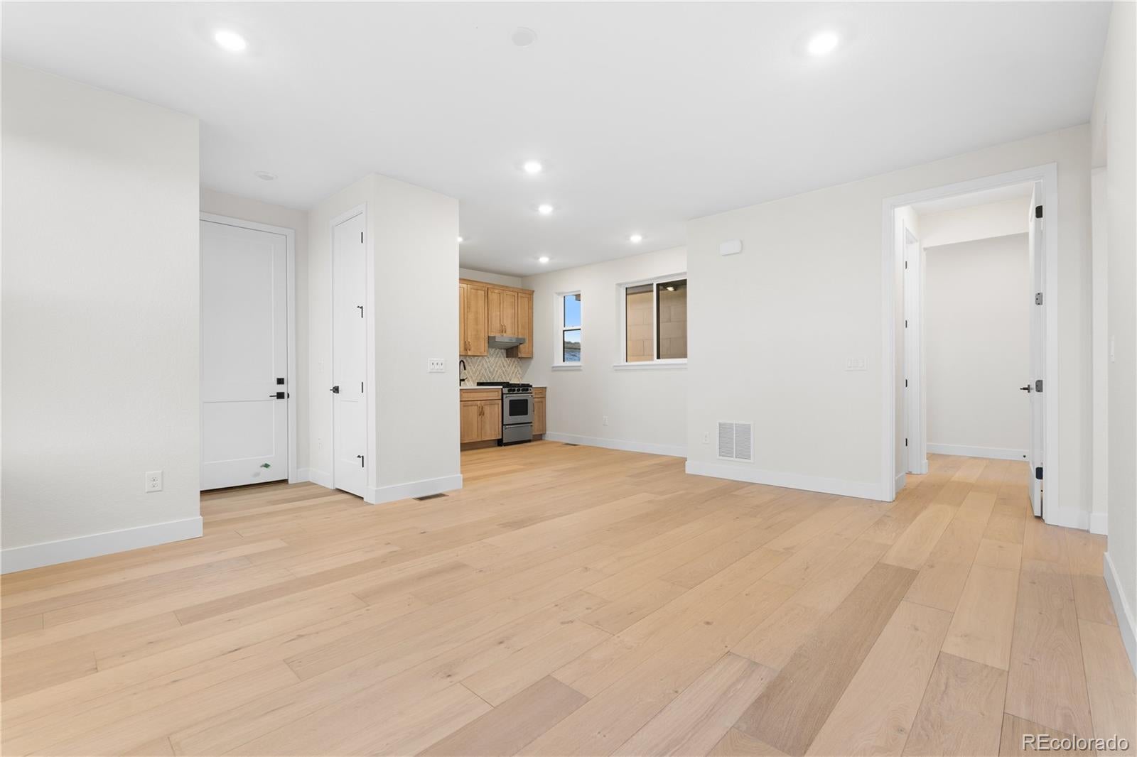 Parker, Colorado, 80134, United States, 7 Bedrooms Bedrooms, ,7 BathroomsBathrooms,Residential,Active,1988478