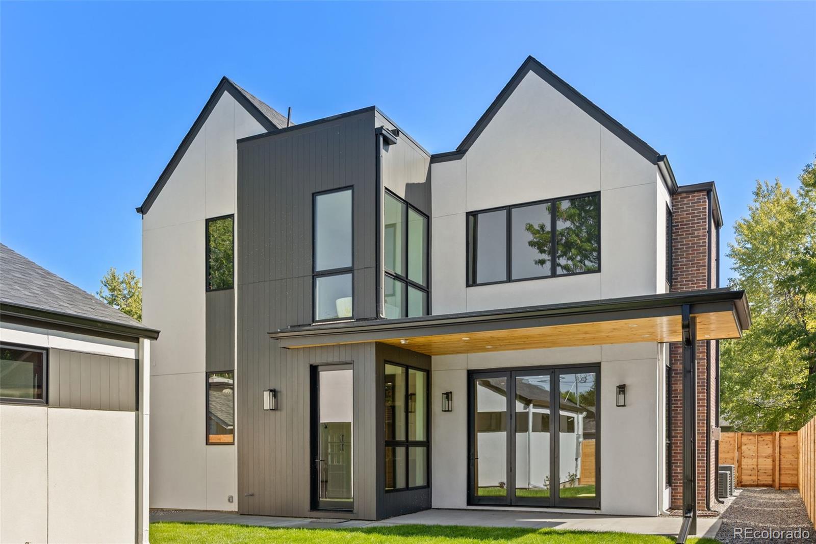 Denver, Colorado, 80210, United States, 7 Bedrooms Bedrooms, ,5 BathroomsBathrooms,Residential,Active,1953007