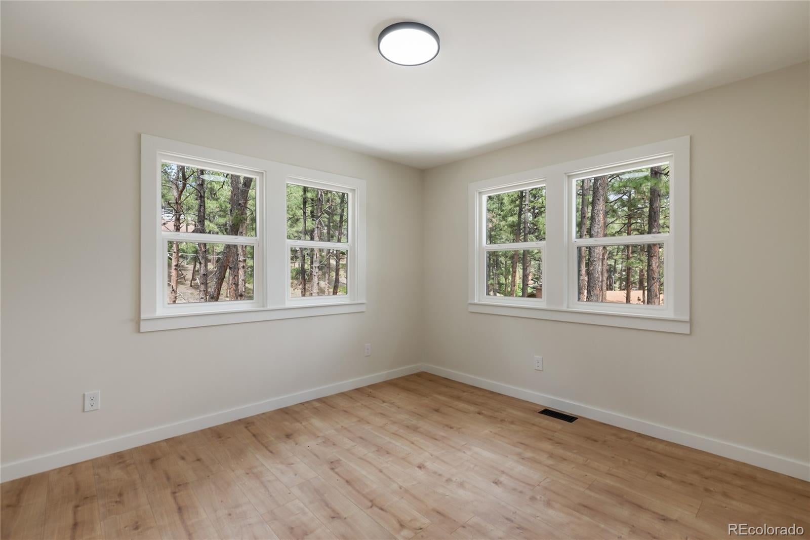 Colorado Springs, Colorado, 80921, United States, 5 Bedrooms Bedrooms, ,4 BathroomsBathrooms,Residential,Active,1996271