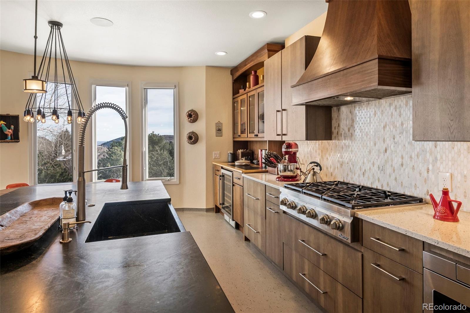 Morrison, Colorado, 80465, United States, 4 Bedrooms Bedrooms, ,4 BathroomsBathrooms,Residential,Active,2012219