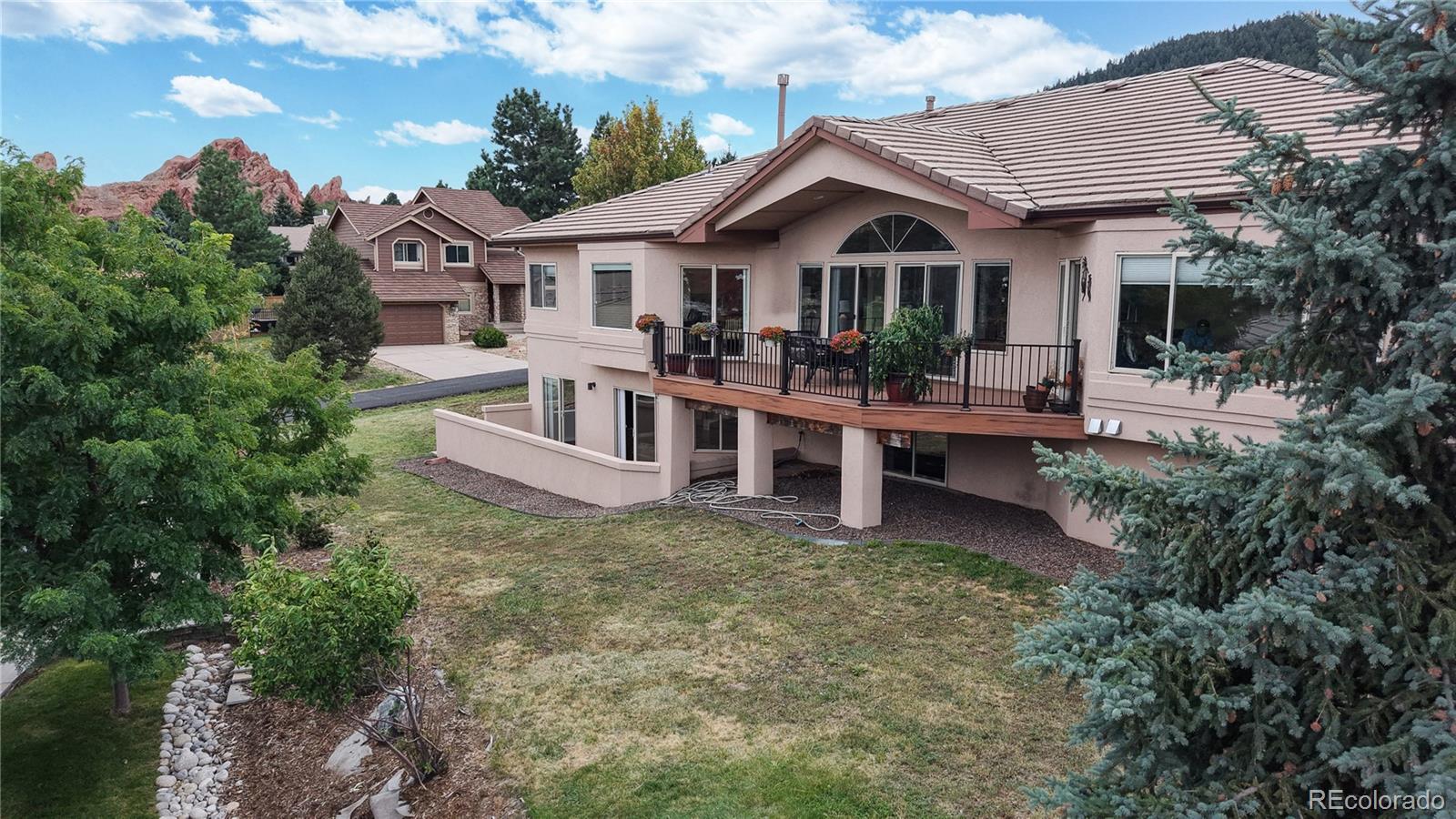 Littleton, Colorado, 80125, United States, 4 Bedrooms Bedrooms, ,4 BathroomsBathrooms,Residential,Active,1945079