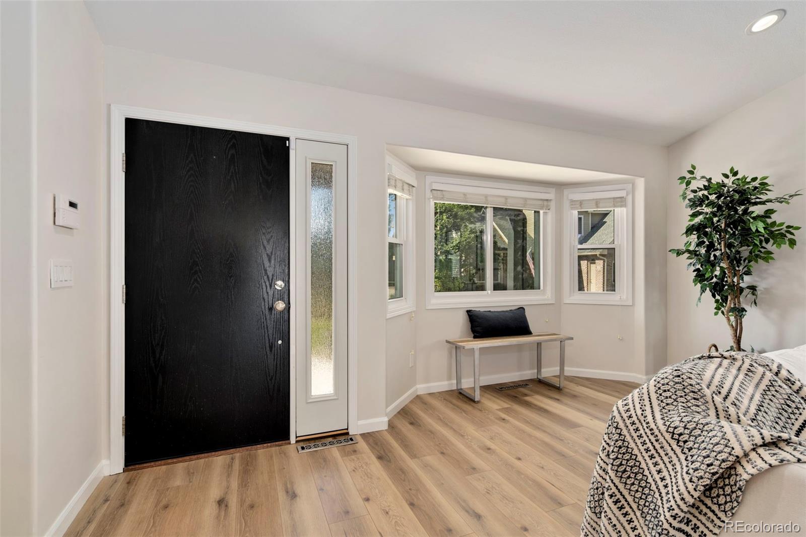 Loveland, Colorado, 80538, United States, 5 Bedrooms Bedrooms, ,3 BathroomsBathrooms,Residential,Active,1971794