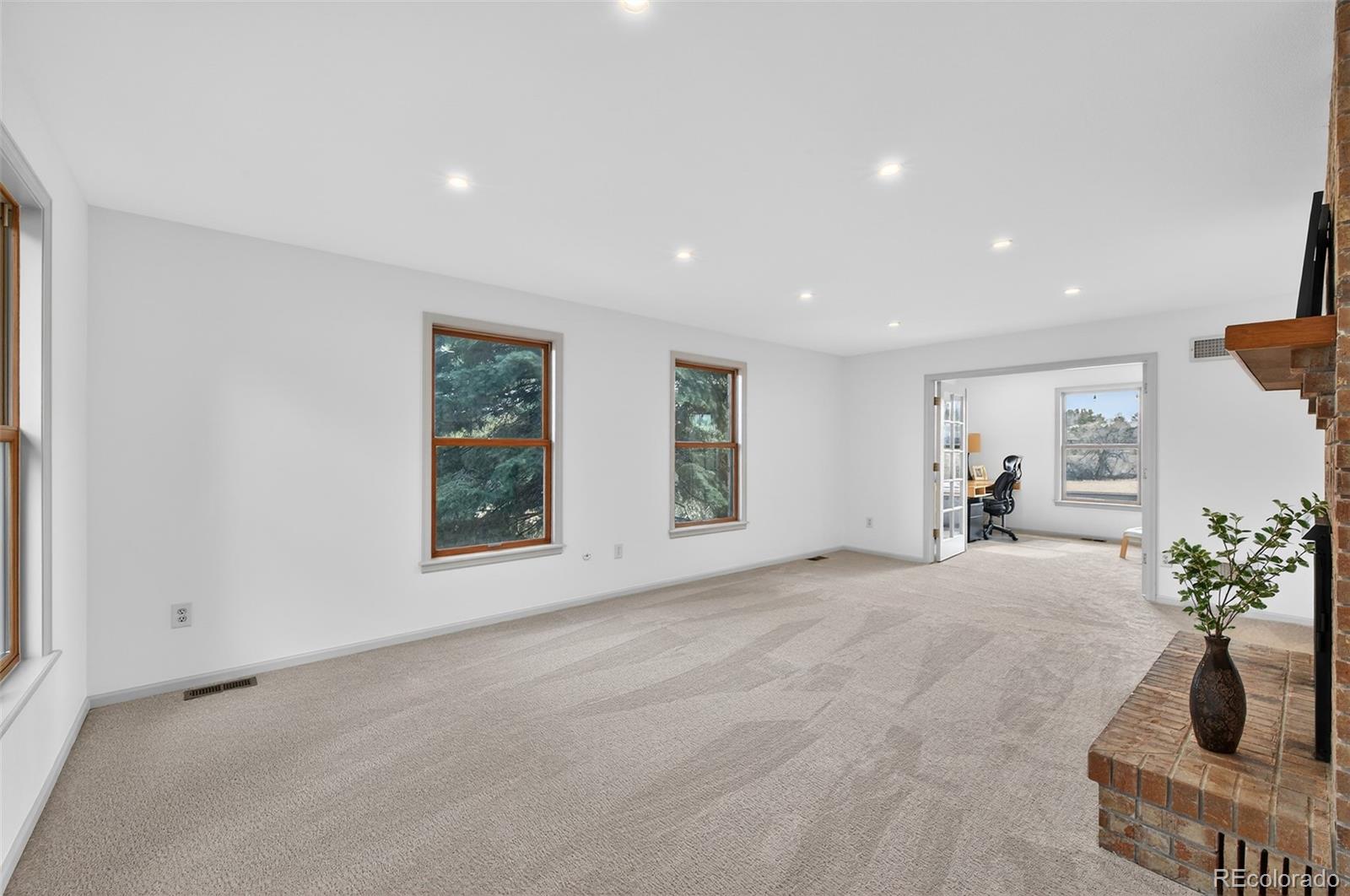 Littleton, Colorado, 80127, United States, 5 Bedrooms Bedrooms, ,4 BathroomsBathrooms,Residential,Active,2022655