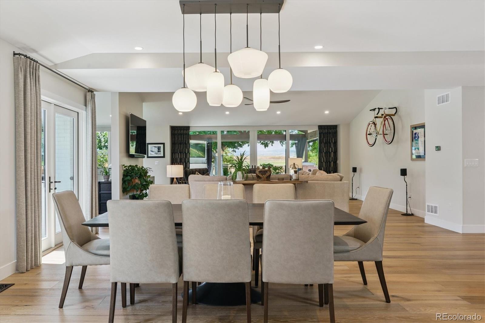 Littleton, Colorado, 80123, United States, 4 Bedrooms Bedrooms, ,5 BathroomsBathrooms,Residential,Active,2019490