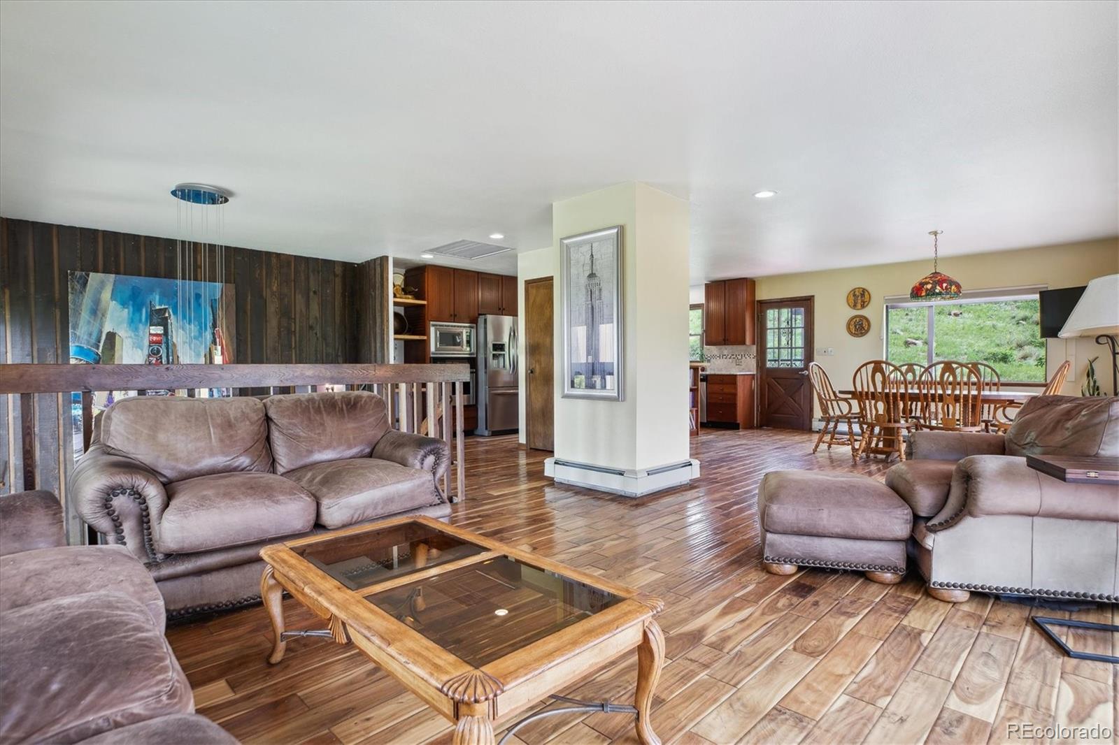Golden, Colorado, 80401, United States, ,3 BathroomsBathrooms,Residential,Contingent,1843437