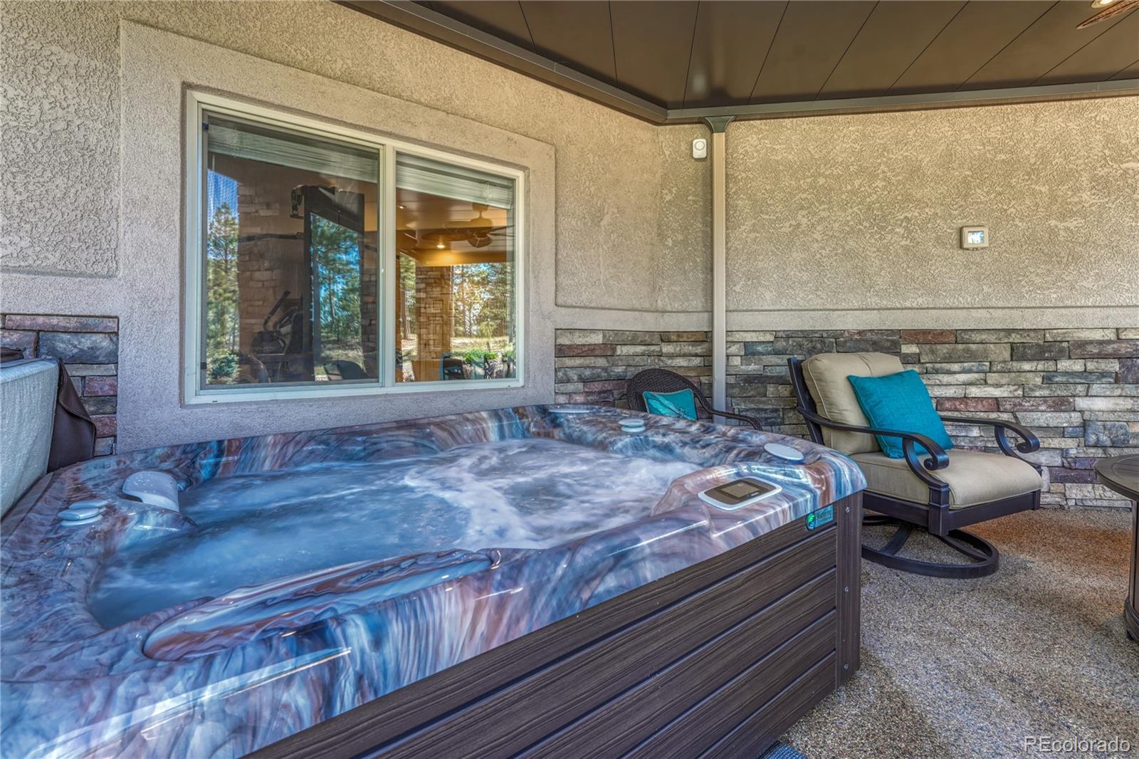 Colorado Springs, Colorado, 80908, United States, 6 Bedrooms Bedrooms, ,5 BathroomsBathrooms,Residential,Active,1900499