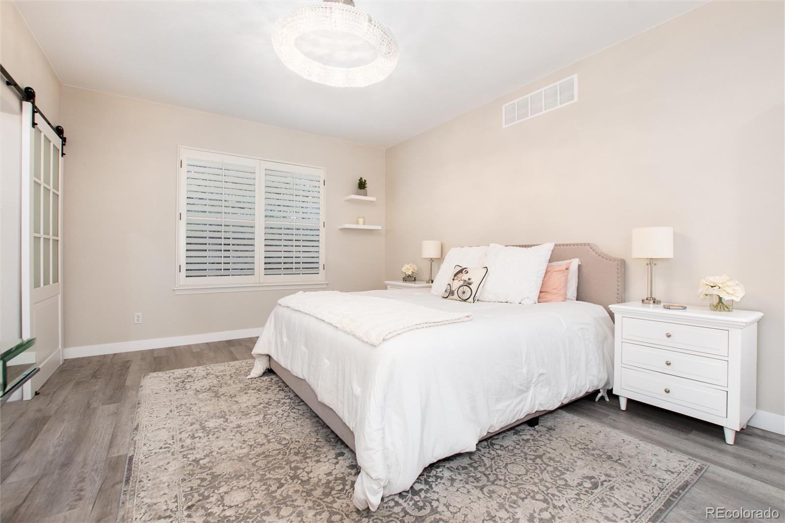 Littleton, Colorado, 80123, United States, 4 Bedrooms Bedrooms, ,4 BathroomsBathrooms,Residential,Active,1936610