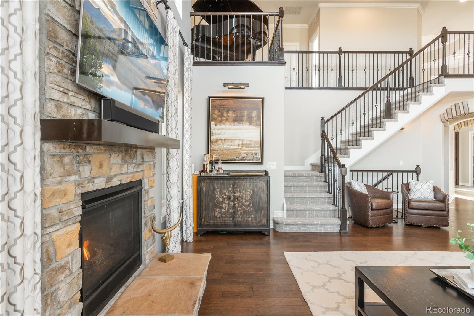 Highlands Ranch, Colorado, 80126, United States, 5 Bedrooms Bedrooms, ,6 BathroomsBathrooms,Residential,Active,2015841