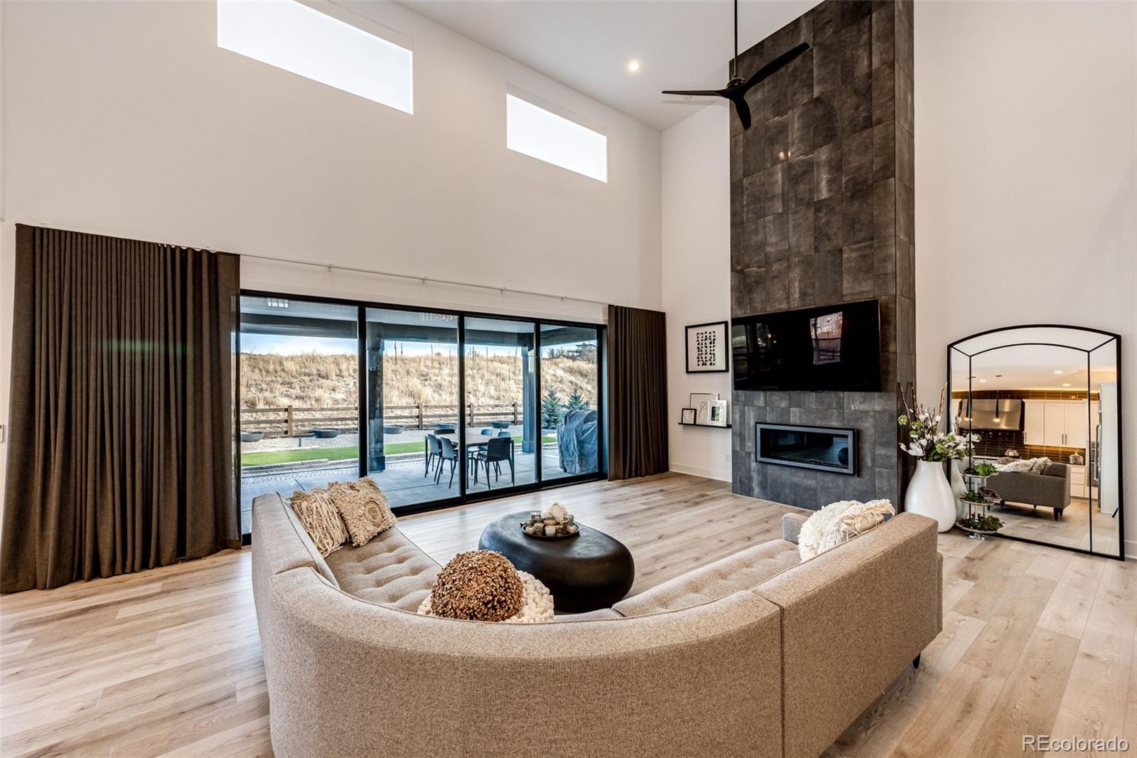 Castle Rock, Colorado, 80104, United States, 4 Bedrooms Bedrooms, ,4 BathroomsBathrooms,Residential,Active,2001365