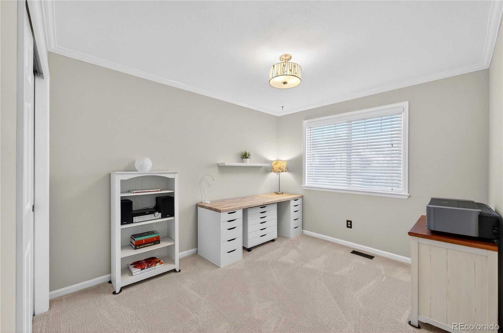 Littleton, Colorado, 80127, United States, 5 Bedrooms Bedrooms, ,4 BathroomsBathrooms,Residential,Active,2010213