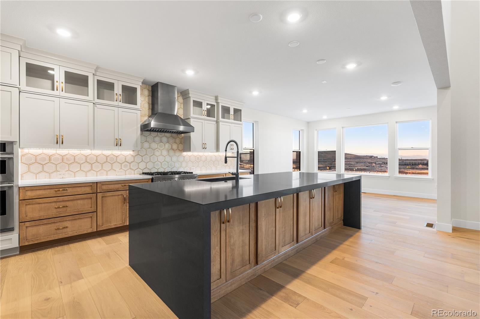 Parker, Colorado, 80134, United States, 7 Bedrooms Bedrooms, ,7 BathroomsBathrooms,Residential,Active,1988478