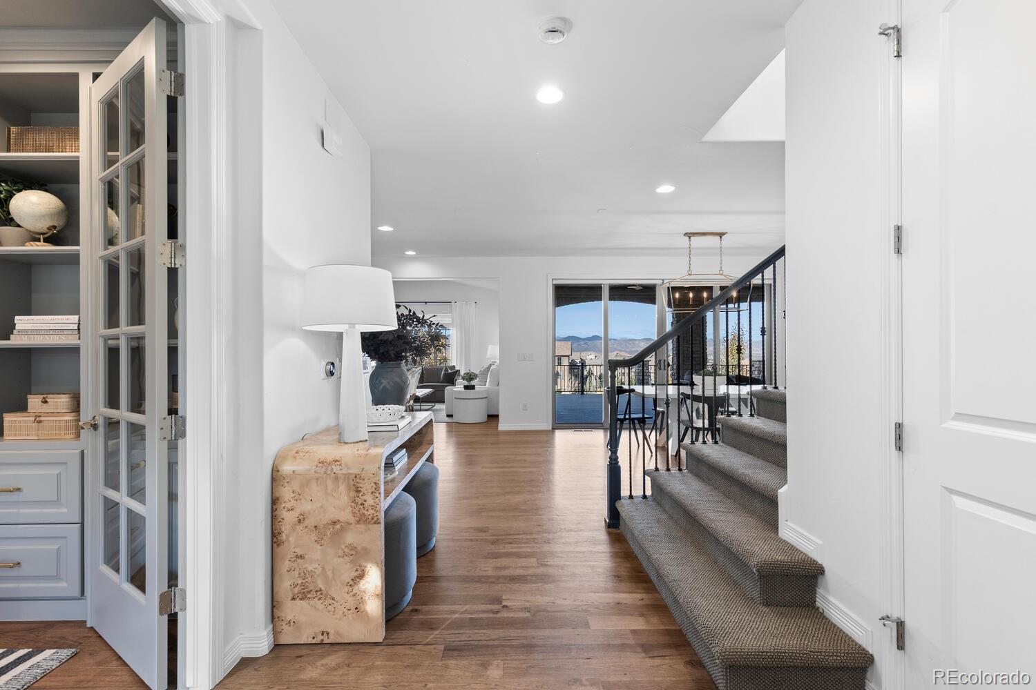 Highlands Ranch, Colorado, 80126, United States, 4 Bedrooms Bedrooms, ,5 BathroomsBathrooms,Residential,Active,1988429