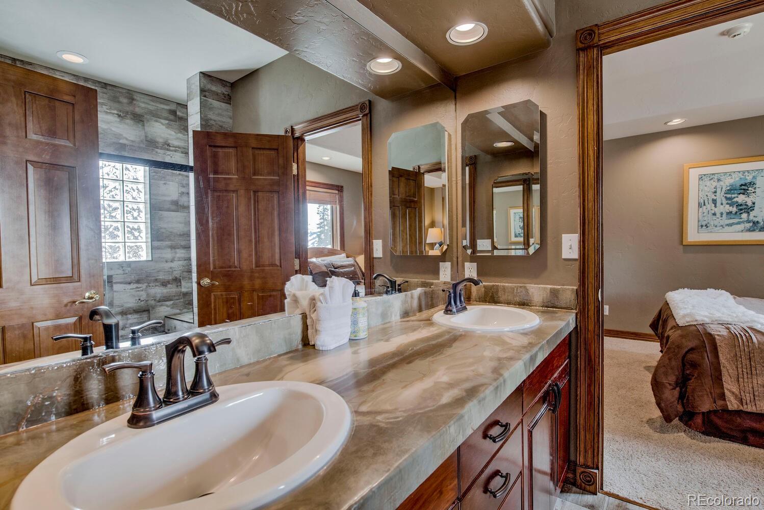 Breckenridge, Colorado, 80424, United States, 6 Bedrooms Bedrooms, ,6 BathroomsBathrooms,Residential,Active,1825063