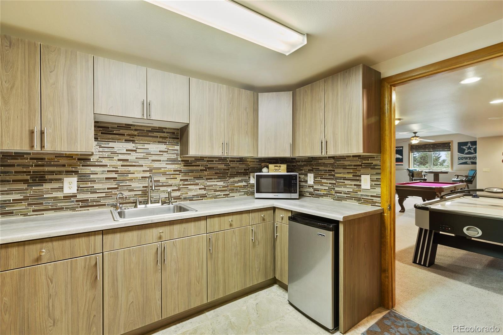 Woodland Park, Colorado, 80863, United States, 6 Bedrooms Bedrooms, ,5 BathroomsBathrooms,Residential,Active,2023920