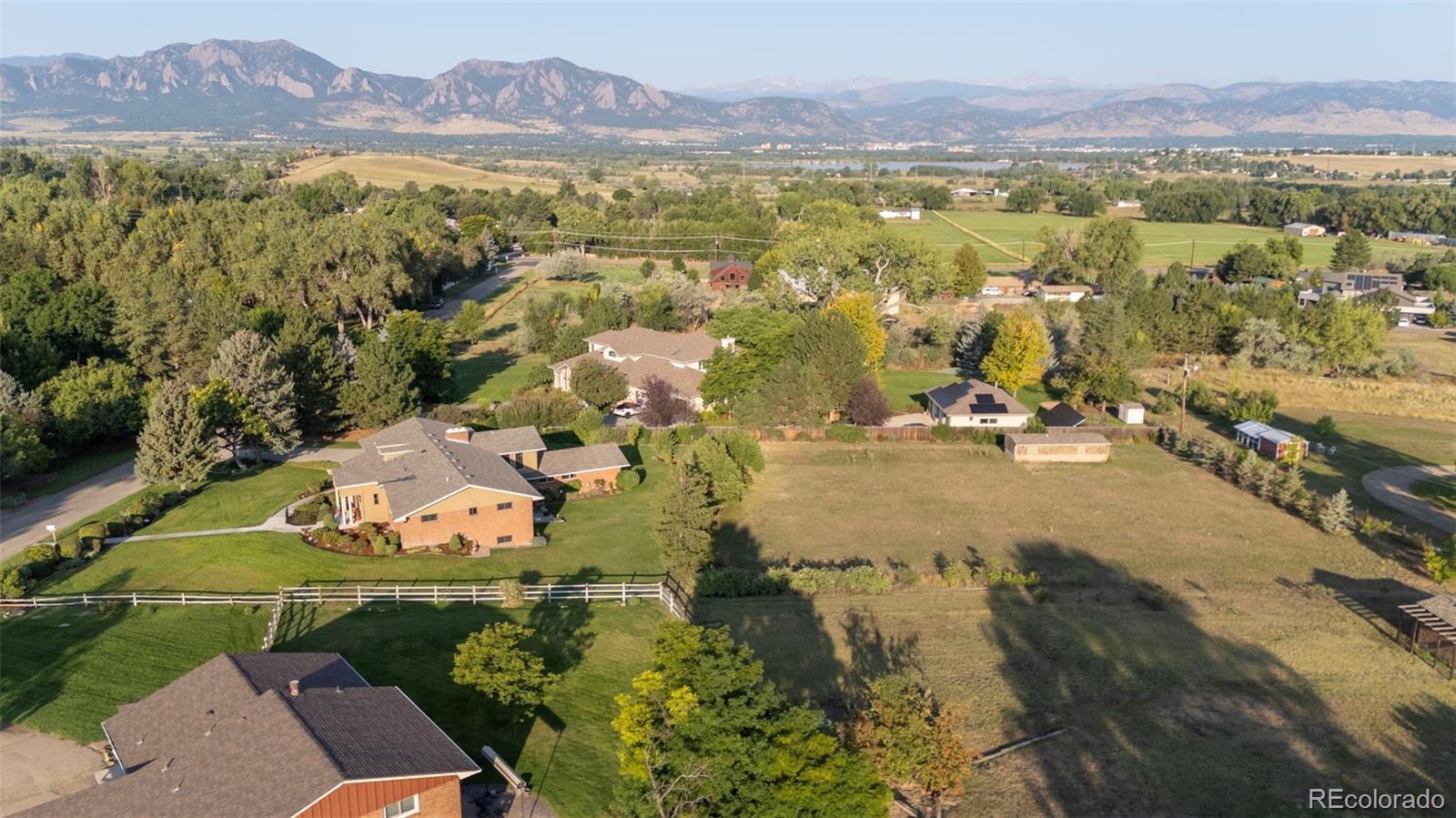Boulder, Colorado, 80303, United States, 4 Bedrooms Bedrooms, ,4 BathroomsBathrooms,Residential,Active,1944019