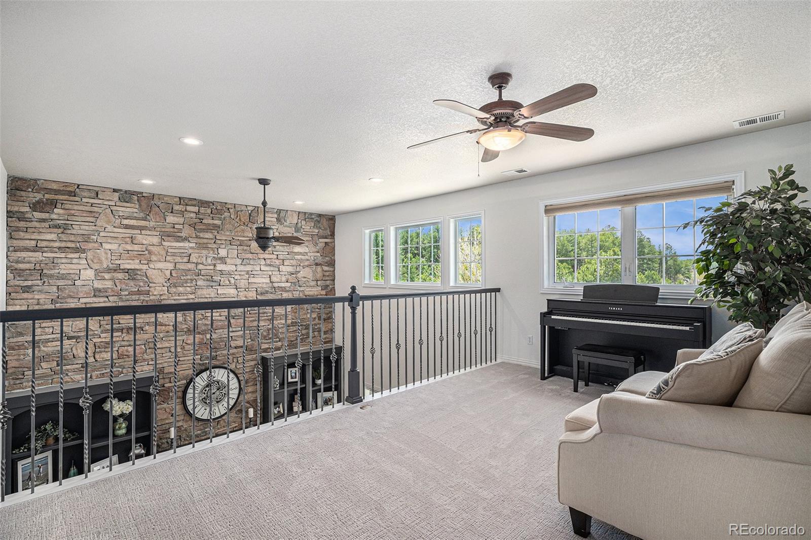 Franktown, Colorado, 80116, United States, 5 Bedrooms Bedrooms, ,5 BathroomsBathrooms,Residential,Active,1962183