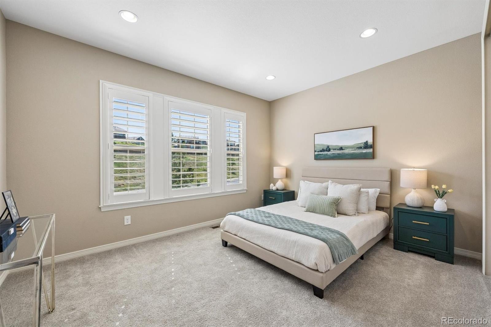 Spectacular, unobstructed panoramic mountain views from all three leve – image 22