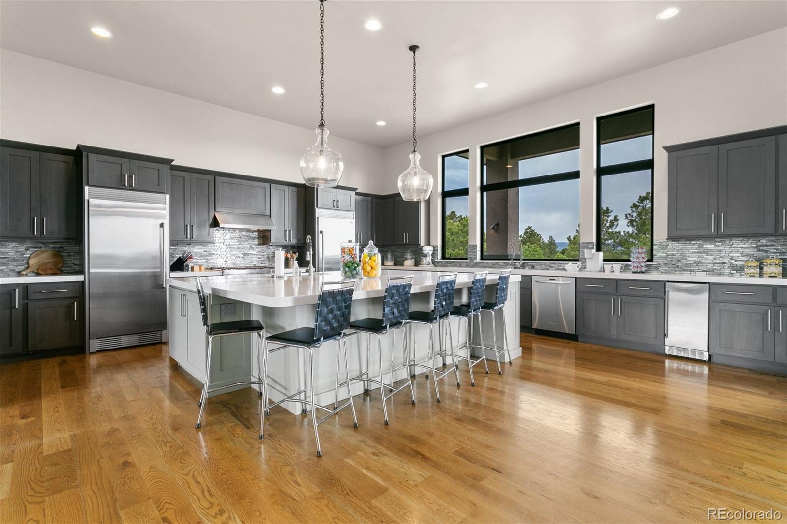 Monument, Colorado, 80132, United States, 6 Bedrooms Bedrooms, ,7 BathroomsBathrooms,Residential,Active,1992260