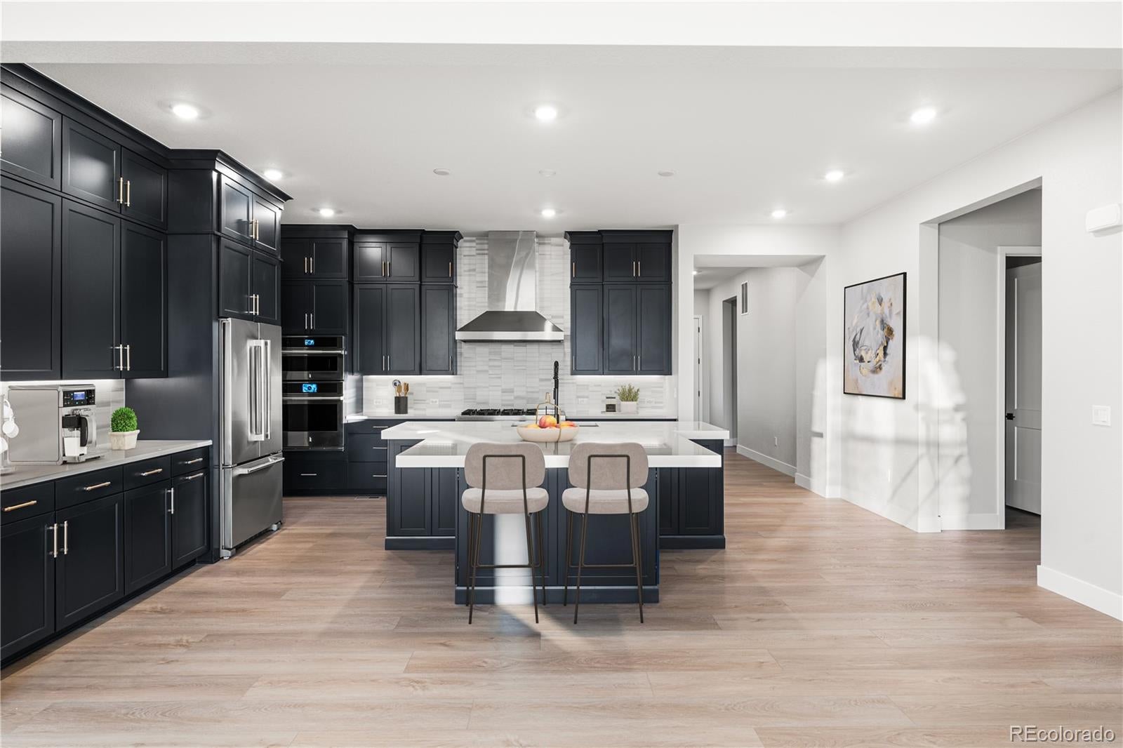 Castle Pines, Colorado, 80108, United States, 4 Bedrooms Bedrooms, ,5 BathroomsBathrooms,Residential,Active,1953011