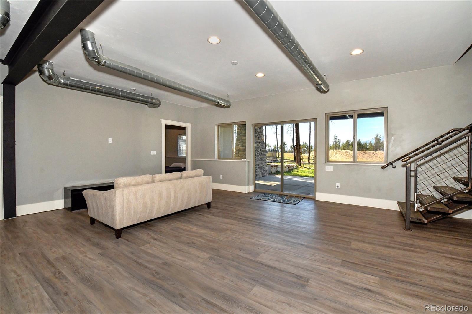 Colorado Springs, Colorado, 80908, United States, 7 Bedrooms Bedrooms, ,7 BathroomsBathrooms,Residential,Active,1941384