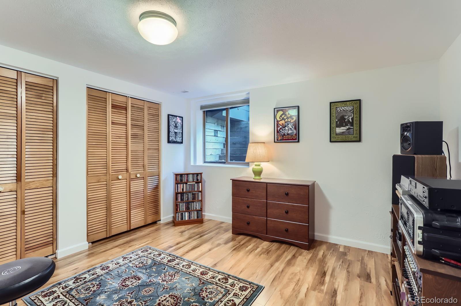Boulder, Colorado, 80305, United States, 5 Bedrooms Bedrooms, ,4 BathroomsBathrooms,Residential,Contingent,1944042