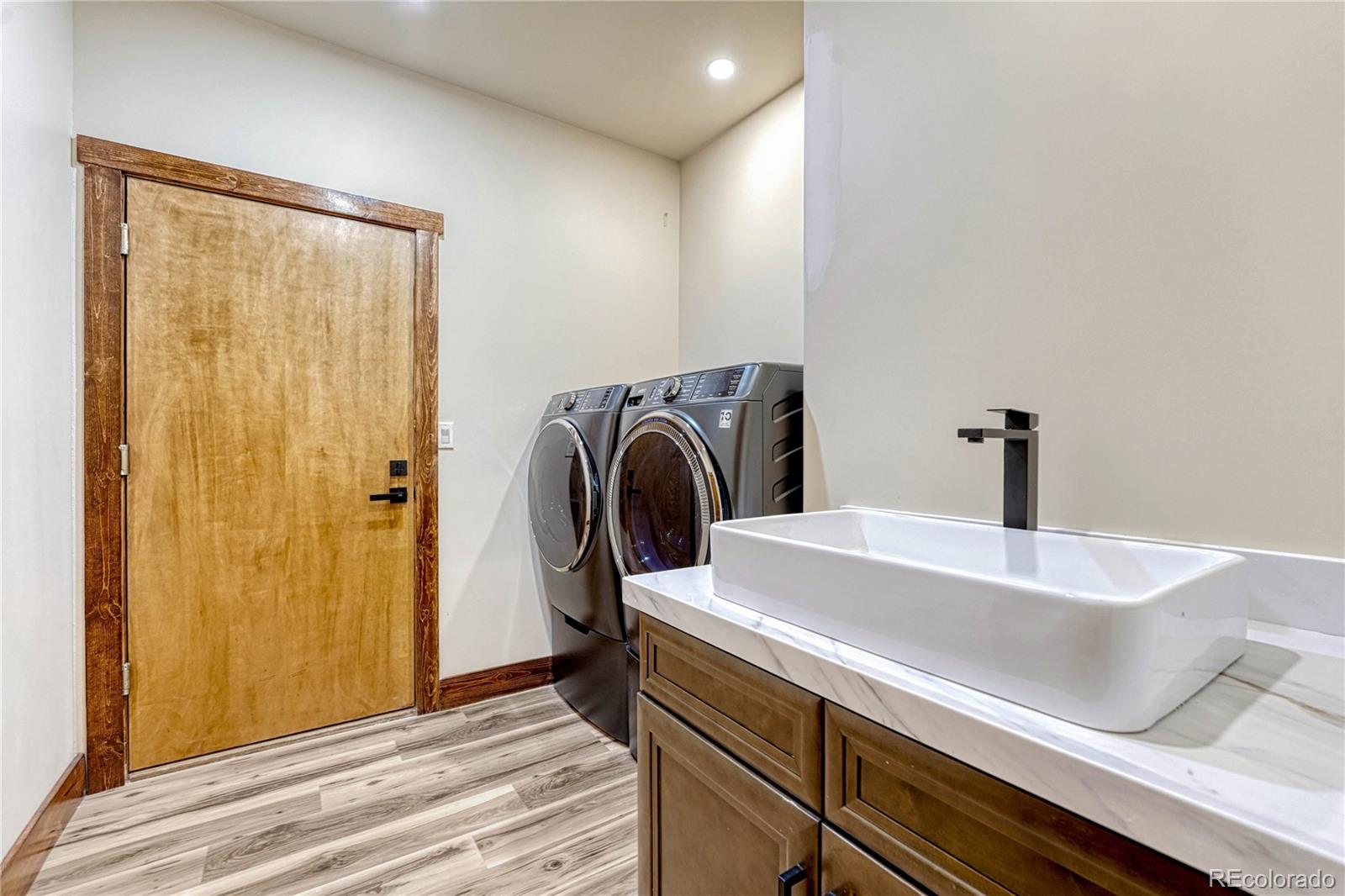 Sedalia, Colorado, 80135, United States, 4 Bedrooms Bedrooms, ,4 BathroomsBathrooms,Residential,Active,1986887