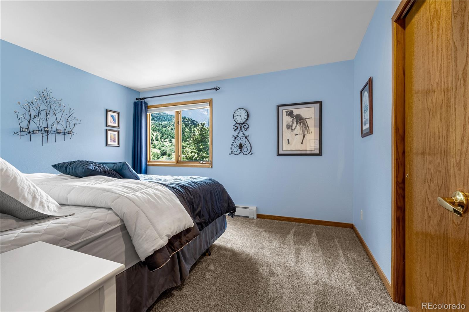 Manitou Springs, Colorado, 80829, United States, 5 Bedrooms Bedrooms, ,4 BathroomsBathrooms,Residential,Active,1992272