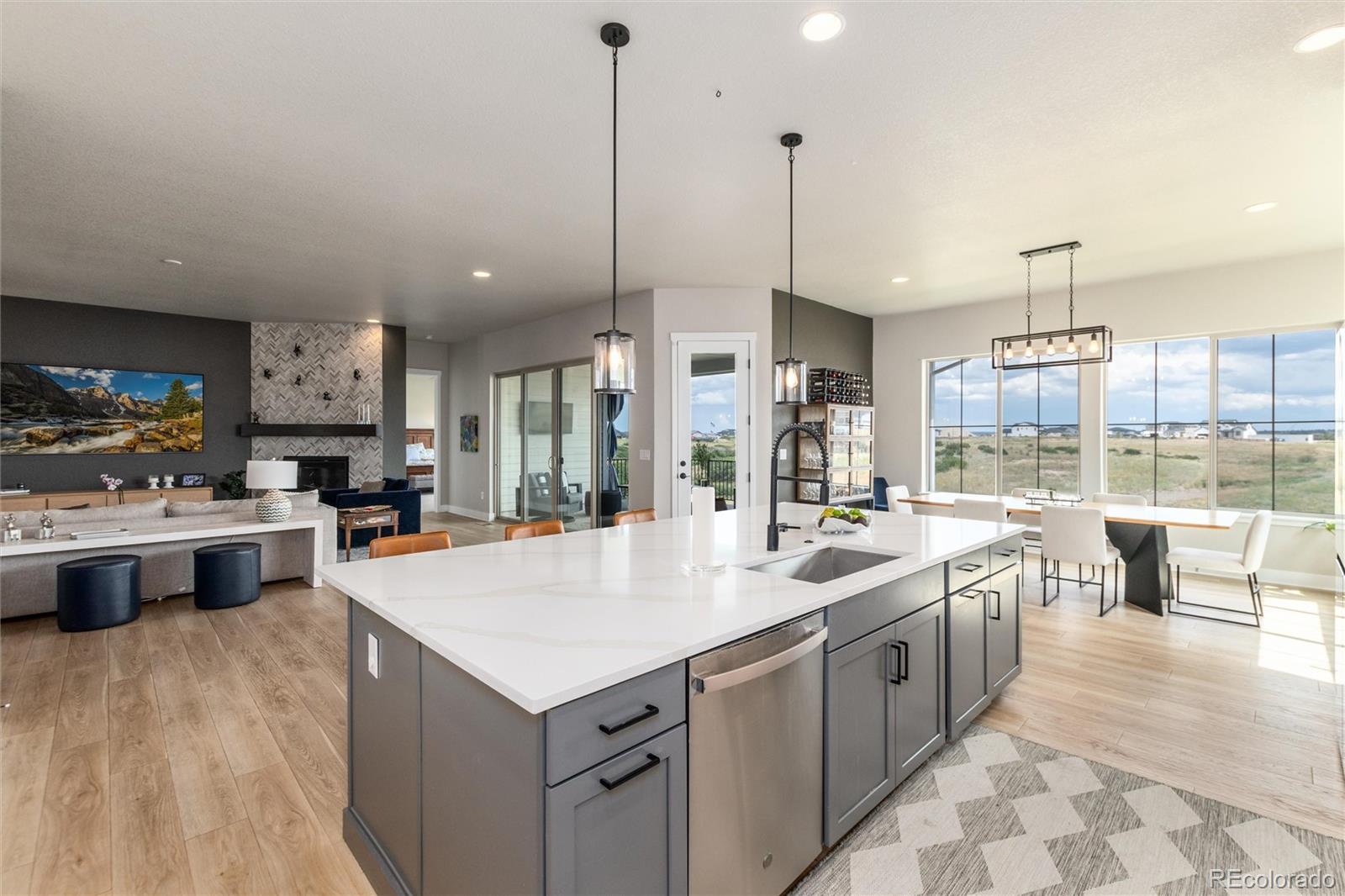 Castle Rock, Colorado, 80108, United States, 5 Bedrooms Bedrooms, ,4 BathroomsBathrooms,Residential,Active,1904162