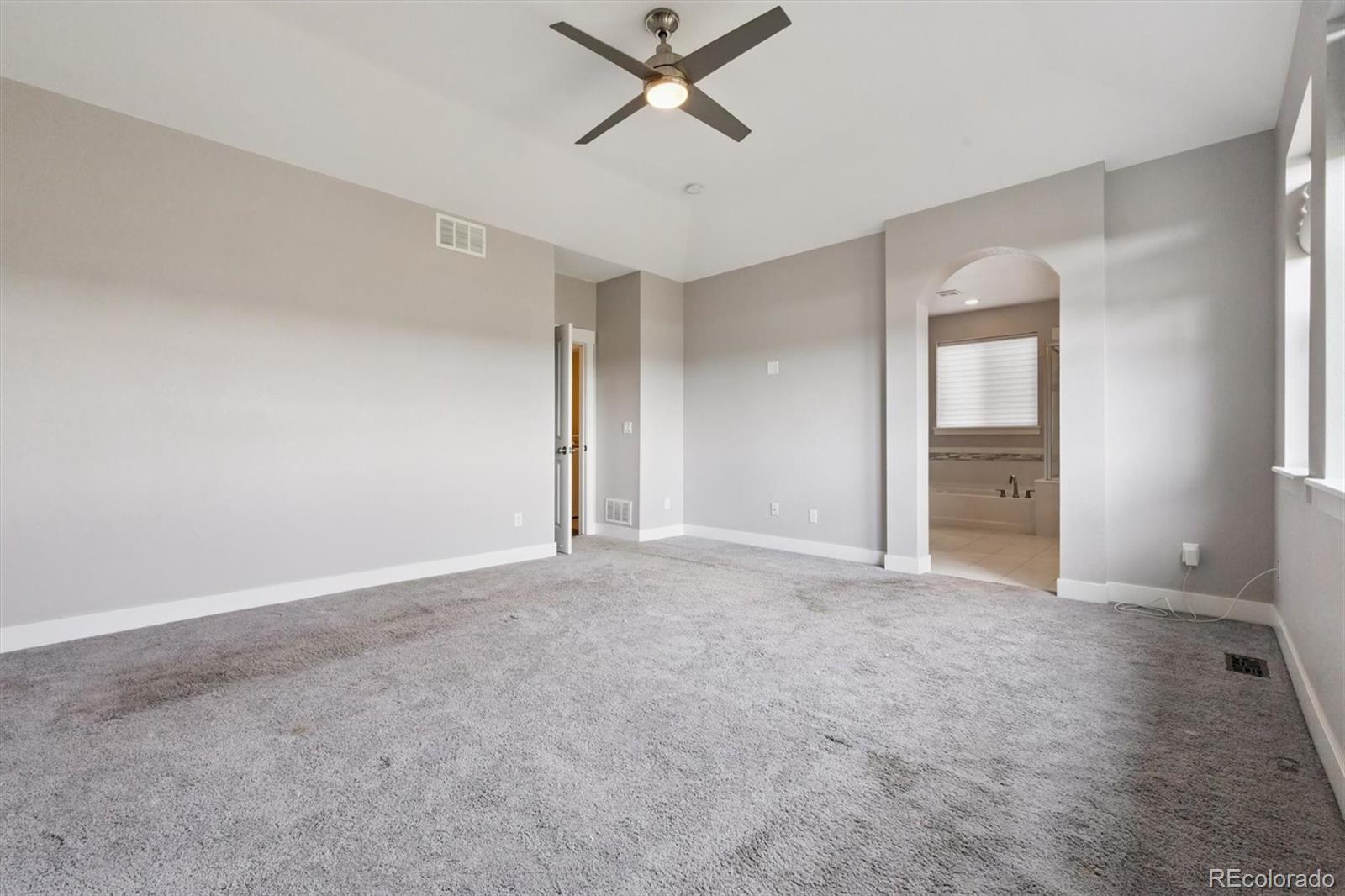 Parker, Colorado, 80138, United States, 5 Bedrooms Bedrooms, ,4 BathroomsBathrooms,Residential,Active,1914585