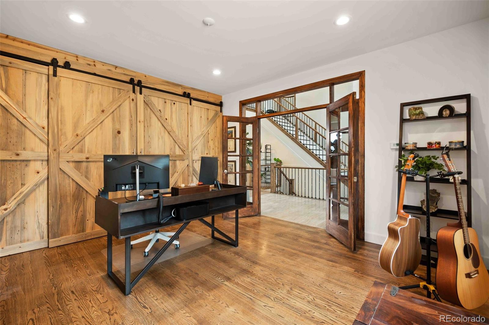 Golden, Colorado, 80401, United States, 4 Bedrooms Bedrooms, ,5 BathroomsBathrooms,Residential,Active,1922327