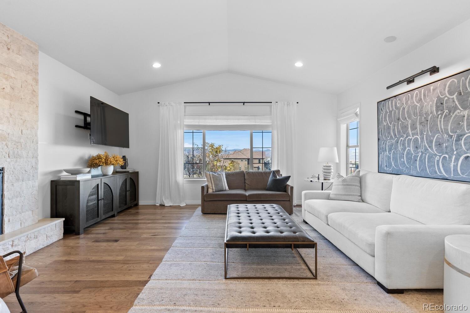 Highlands Ranch, Colorado, 80126, United States, 4 Bedrooms Bedrooms, ,5 BathroomsBathrooms,Residential,Active,1988429