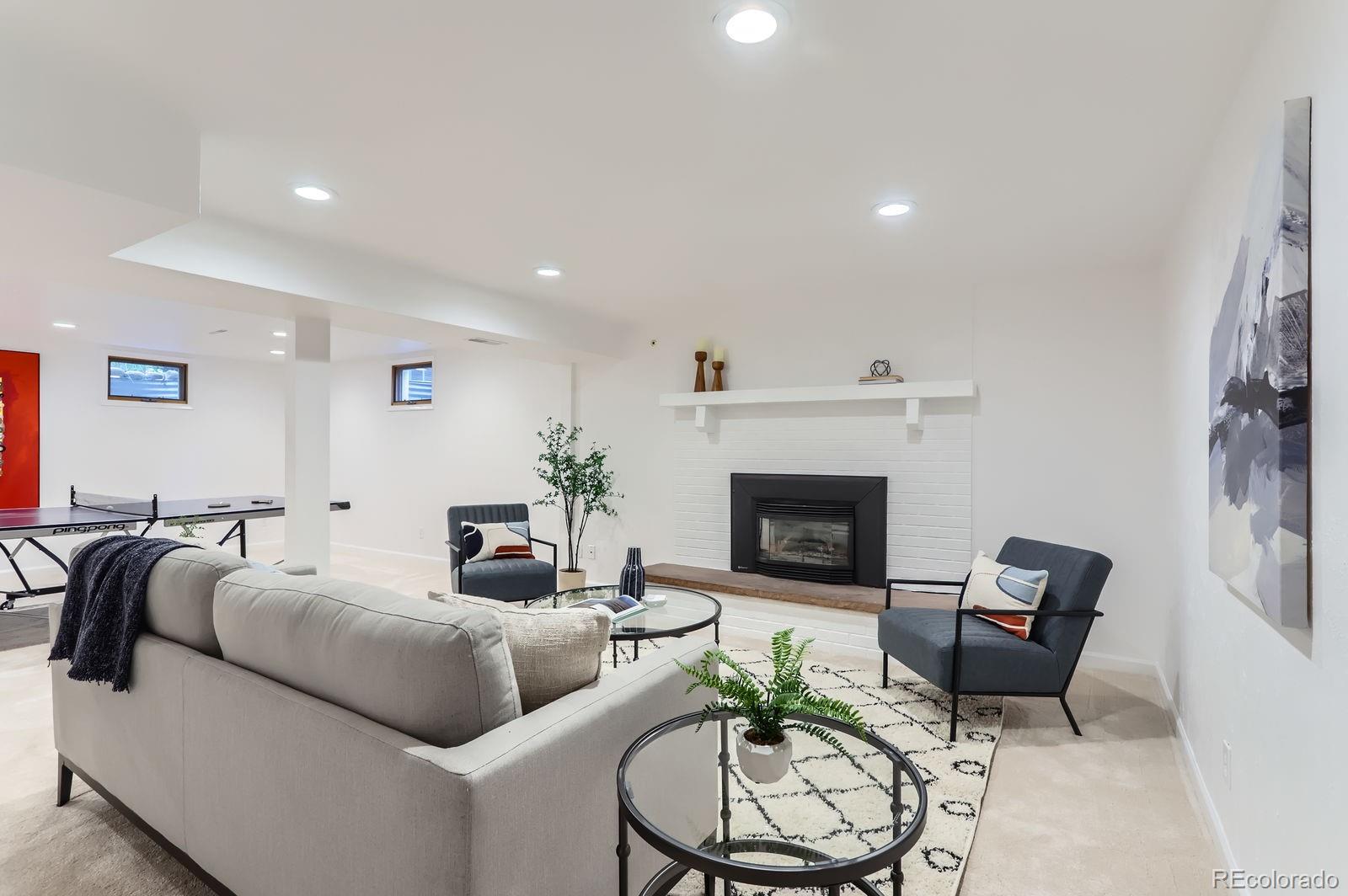 Boulder, Colorado, 80305, United States, 5 Bedrooms Bedrooms, ,4 BathroomsBathrooms,Residential,Contingent,1944042